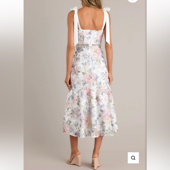 New Red Dress YOU GROW GIRL IVORY LACE FLORAL MIDI DRESS Size L - Picture 2 of 5